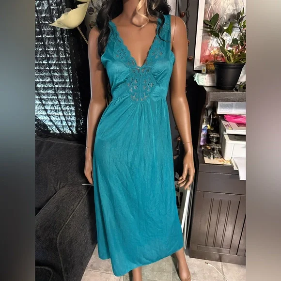 Vintage Intimate Details Turquoise Lace Maxi Slip Dress! - Picture 1 of 11